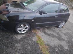 Nero Usata 2007 Seat Ibiza Tre volumi | 800 € (Super prezzo)