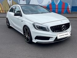 Bianco Usata 2015 Mercedes A45 AMG AMG Tre volumi | 19.000 € (Buon prezzo)