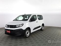 Bianco Nuova 2025 Opel Combo Life S Monovolume | 23.900 €