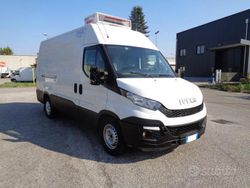 Bianco Usata 2016 Iveco Daily Furgone | 14.900 € (Buon prezzo)