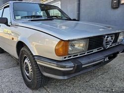 Grigio Usata 1980 Alfa Romeo Giulietta Tre volumi | 6500 €