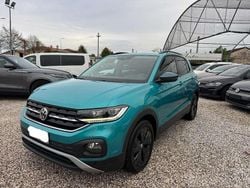 Blu/azzurro Usata 2020 VW T-Cross Style SUV | 19.650 € (Buon prezzo)