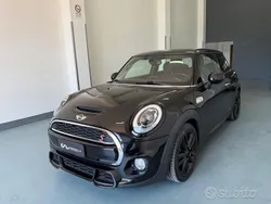 Nero Usata 2017 Mini Cooper Hype Due volumi | 14.990 € (Cara)