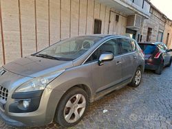 Usata 2009 Peugeot 3008 Monovolume | 3500 € (Ottimo prezzo)