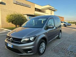 Besh met. Usata 2019 VW Caddy Life Monovolume | 18.800 € (Molto cara)