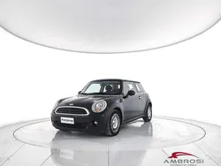 Nero Usata 2010 Mini Cooper Due volumi | 2500 € (Ottimo prezzo)