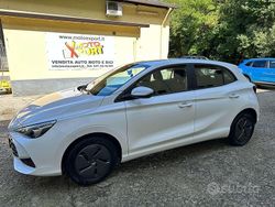 Bianco Nuova 2025 MG MG3 Due volumi | 17.490 € (Molto cara)