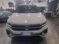Grigio Usata 2023 VW T-Roc R-line SUV | 25.890 € (Buon prezzo)