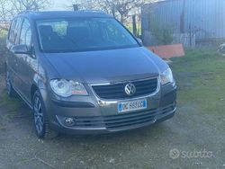 Grigio Usata 2007 VW Touran Monovolume | 5500 € (Molto cara)