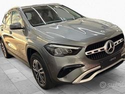 Giallo Usata 2023 Mercedes GLA180 SUV | 30.999 € (Ottimo prezzo)