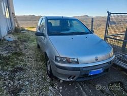 Usata 2001 Fiat Punto | 990 € (Buon prezzo)