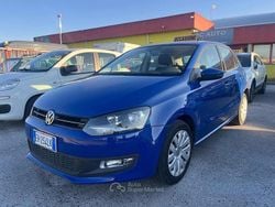 Blu Usata 2011 VW Polo Comfortline Tre volumi | 5900 € (Buon prezzo)