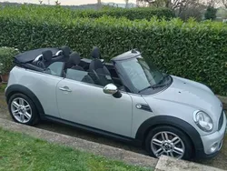 Usata 2010 Mini Cooper D Cabriolet Cabrio | 8200 €