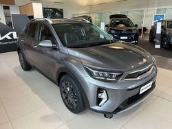 Astro grey Nuova 2025 Kia Stonic SUV | 21.500 € (Cara)