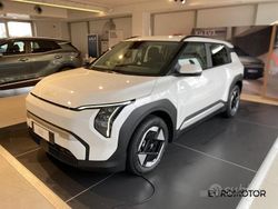 Bianco Nuova 2025 Kia EV3 Air SUV | 33.900 € (Ottimo prezzo)