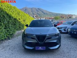 Grigio(met.) Nuova 2025 Alfa Romeo Junior Edizione Speciale SUV | 30.900 € (Cara)