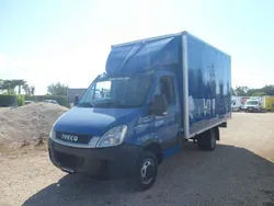 Blu/azzurro Usata 2012 Iveco Daily Furgone | 11.000 € (Super prezzo)