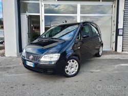 Nero Usata 2009 Fiat Idea Dynamic Monovolume | 3900 € (Buon prezzo)