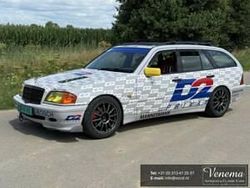 Verde Usata 1999 Mercedes C240 Station wagon | 3999 €