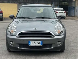 Grigio antracite Usata 2010 Mini ONE Due volumi | 5990 € (Molto cara)