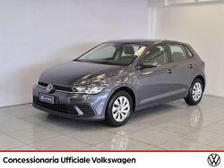 Grigio Usata 2022 VW Polo Tre volumi | 16.890 € (Buon prezzo)