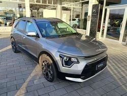 Steel grey Usata 2022 Kia Niro Style SUV | 24.500 € (Cara)