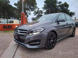 Grigio Usata 2016 Mercedes B180 Monovolume | 11.990 € (Buon prezzo)