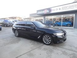 Nero Usata 2021 BMW 530 Luxury Line Station wagon | 27.400 € (Ottimo prezzo)