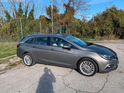 Grigio Usata 2017 Opel Astra Innovation Station wagon | 9000 € (Buon prezzo)