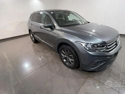 Grigio Usata 2022 VW Tiguan Allspace Life SUV | 28.900 € (Ottimo prezzo)
