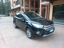 Nero Usata 2017 Ford Kuga Titanium SUV | 13.900 € (Buon prezzo)