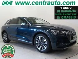 Blu scuro Usata 2020 Audi e-tron Business SUV | 38.500 € (Super prezzo)