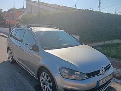 Usata 2014 VW Golf VII Station wagon | 10.000 € (Molto cara)