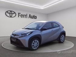 Grigio Usata 2023 Toyota Aygo X Active SUV | 12.900 € (Buon prezzo)