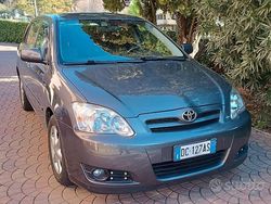 Grigio Usata 2006 Toyota Corolla Tre volumi | 4800 € (Buon prezzo)