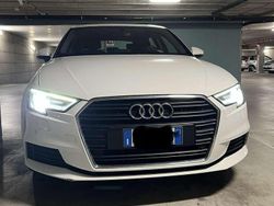 Bianco Usata 2019 Audi A3 Sportback Ambiente Due volumi | 17.000 € (Buon prezzo)