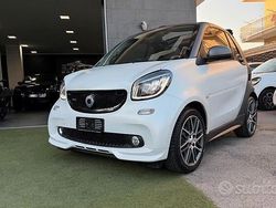 Bianco Usata 2017 Smart ForTwo Cabrio Brabus Cabrio | 23.999 € (Cara)