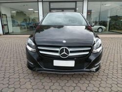 Nero Usata 2016 Mercedes B180 Premium Monovolume | 11.300 € (Buon prezzo)
