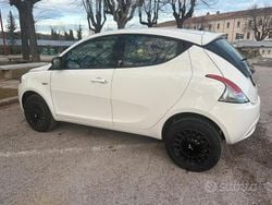 Bianco Usata 2014 Lancia Ypsilon Due volumi | 9000 €