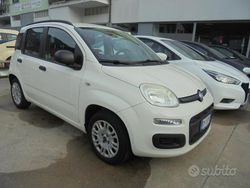 Bianco Usata 2012 Fiat Panda Easy Tre volumi | 7450 € (Molto cara)