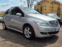 Grigio Usata 2008 Mercedes B180 Chrome Monovolume | 3500 € (Buon prezzo)