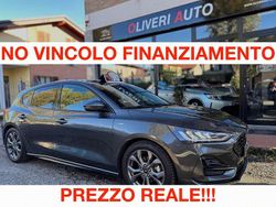 Grigio Usata 2024 Ford Focus ST-Line Tre volumi | 19.499 € (Ottimo prezzo)
