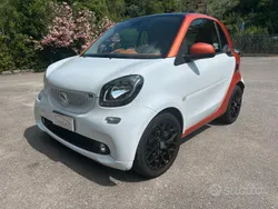 Bianco Usata 2015 Smart ForTwo Coupé Edition #1 Coupé | 7900 € (Buon prezzo)