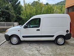 Usata 2005 Nissan Kubistar | 2500 €