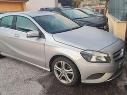 Argento Usata 2013 Mercedes 180 Tre volumi | 8500 € (Super prezzo)