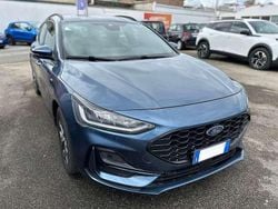 Blu/azzurro Usata 2023 Ford Focus ST-Line Station wagon | 14.713 € (Super prezzo)