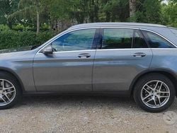 Grigio Usata 2015 Mercedes GLC220 Tre volumi | 21.000 € (Molto cara)