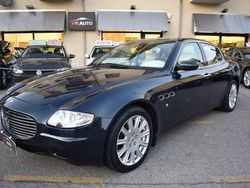Blu/azzurro Usata 2004 Maserati Quattroporte Tre volumi | 24.900 € (Molto cara)
