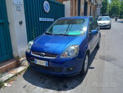 Blu Usata 2007 Ford Fiesta Due volumi | 3000 € (Molto cara)