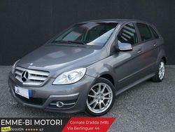 Grigio scuro Usata 2010 Mercedes B180 Executive Monovolume | 3000 € (Super prezzo)